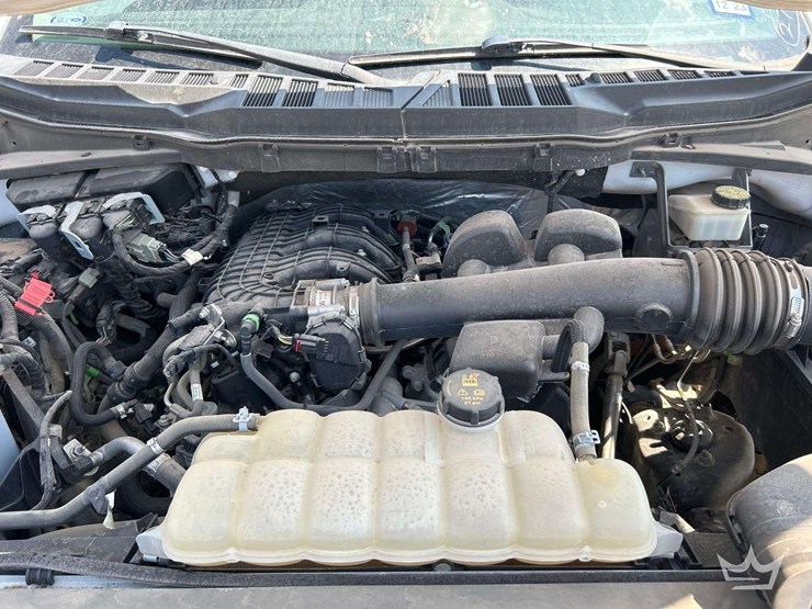 2021-ford-f150-image-9
