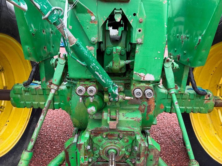 john-deere-4020-image-18