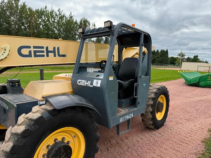 2017-gehl-rs8-42-image-11