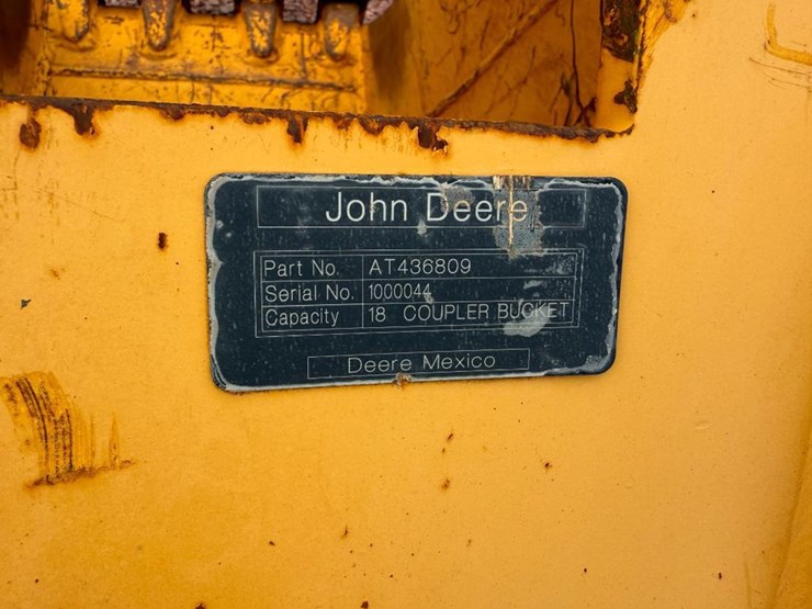 john-deere-18-image-8