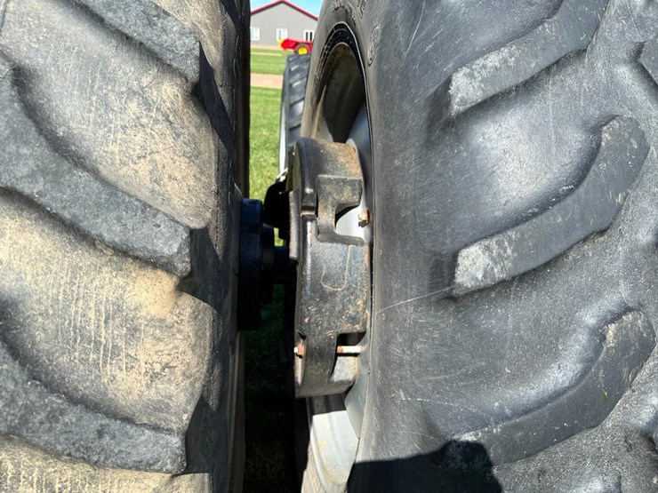 case-ih-mx270-image-9