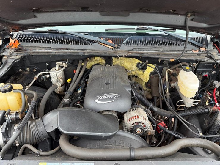2003-chevrolet-2500hd-image-22