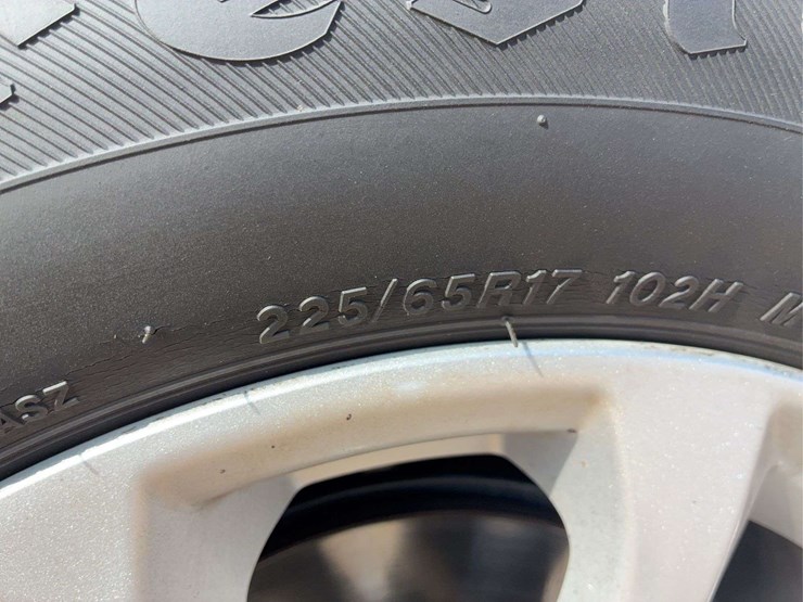2019-chevrolet-equinox-lt-image-45