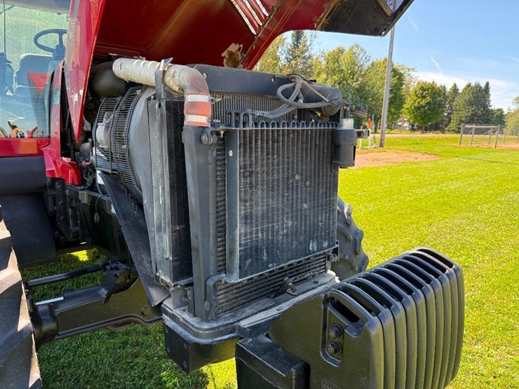 case-ih-mx270-image-38