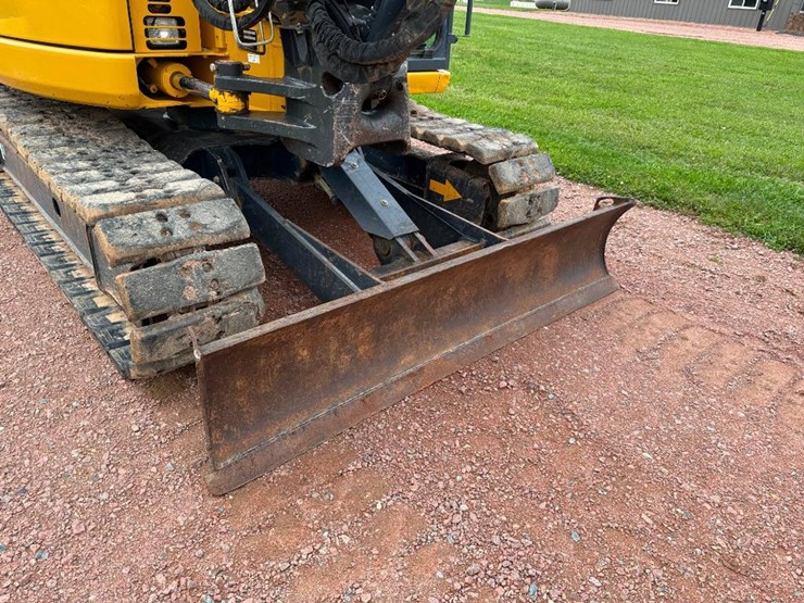 deere-85g-image-26