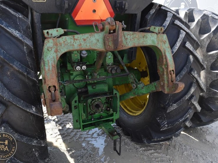 john-deere-4240-image-16