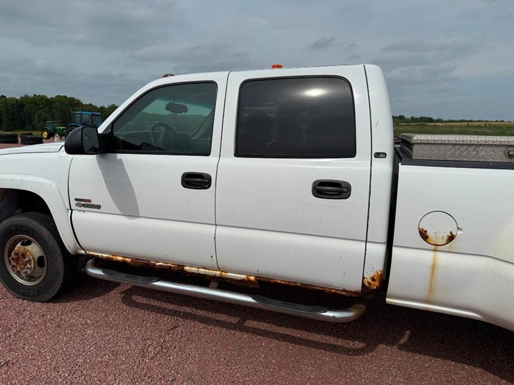 chevrolet-3500-image-20