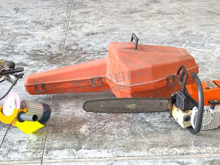 stihl-034-av-chainsaw-w/-case-&-sharpener-image-1