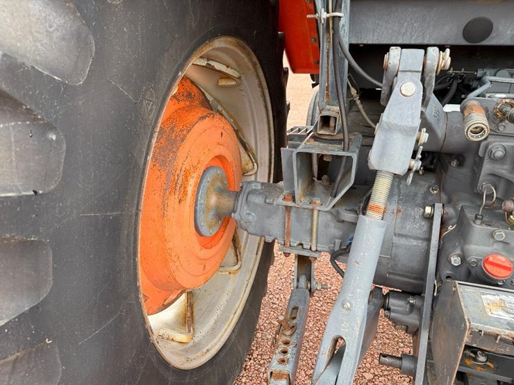 kubota-m120-image-26