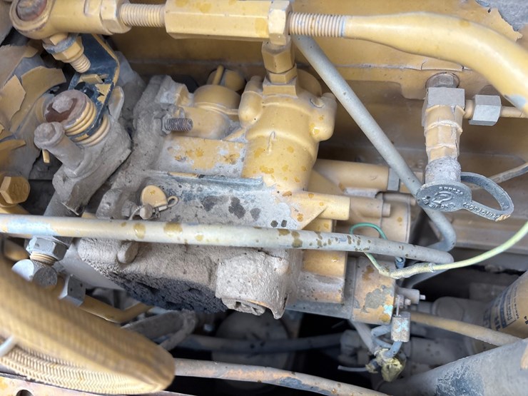 1996-caterpillar-d5m-image-36