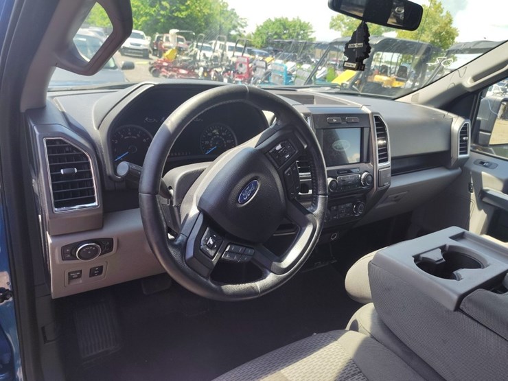 2016-ford-f150-image-7