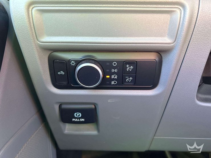 2021-ford-f150-image-15