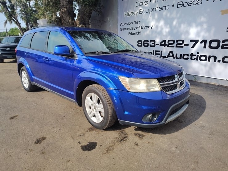 2012-dodge-journey-image-2
