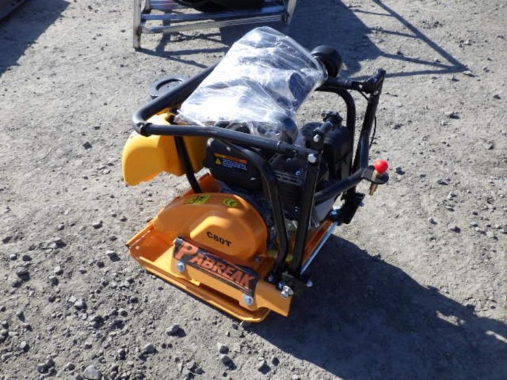 c80t-plate-compactor-image-2