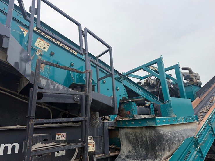 2021-powerscreen-gladiator-tp320sr-image-12
