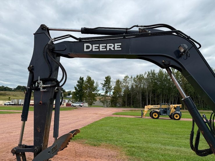 deere-85g-image-34