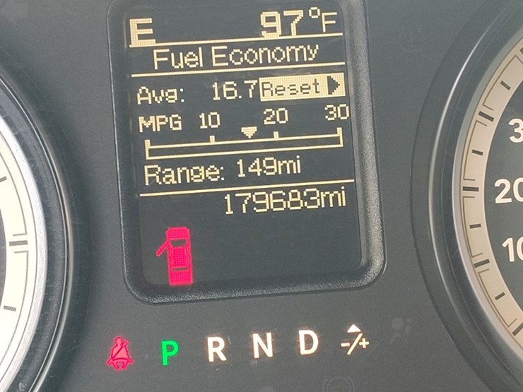 2015-dodge-1500-image-9