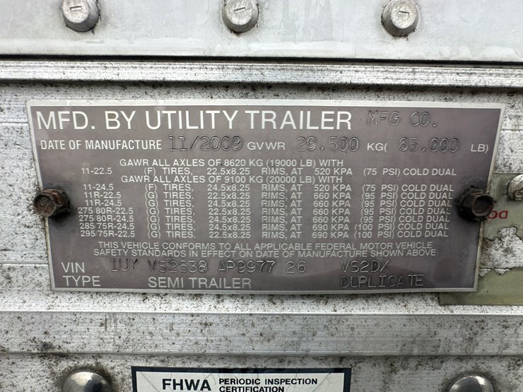 2010-utility-van-image-33