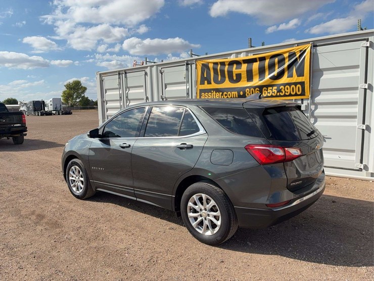 2019-chevrolet-equinox-lt-image-4