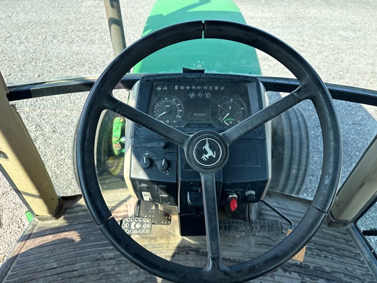 john-deere-6405-image-14