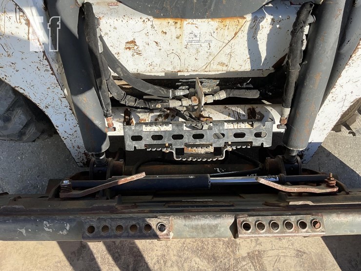 2018-bobcat-s570-image-10