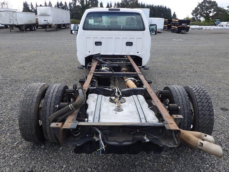 2016-ford-f550-image-4