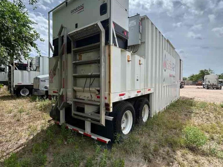 2019-safe-arm-pilot-thomas-logistics-t/a-dual-fuel-wall-fuel-station-image-3