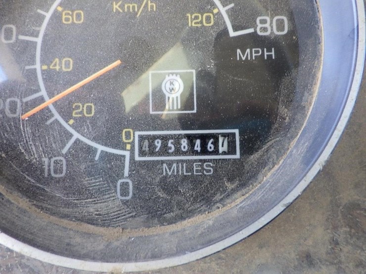 1985-kenworth-w900-image-40