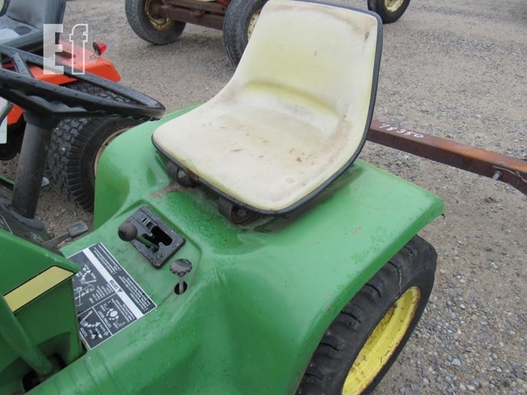 john-deere-110-image-3