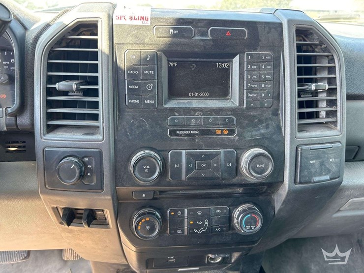 2018-ford-f350-image-17