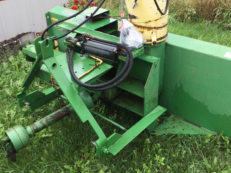 john-deere-7-image-1