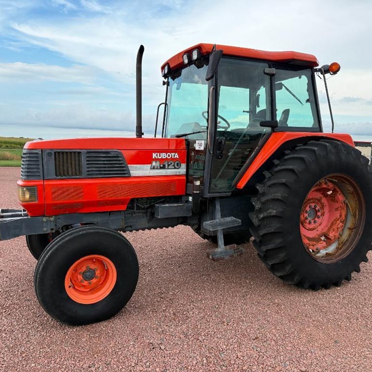 KUBOTA M120