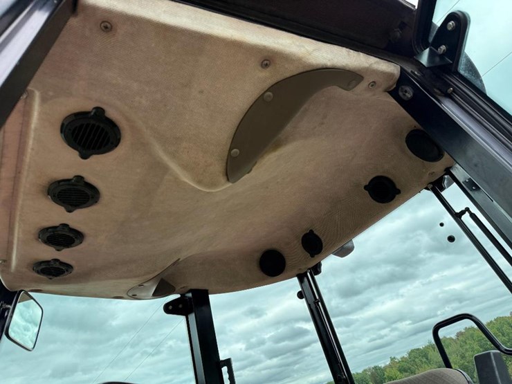 case-ih-farmall-95-image-40