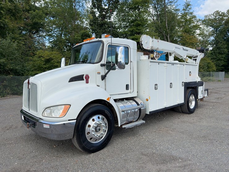2015-kenworth-t370-image-1