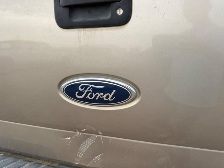2004-ford-f150-xlt-image-15