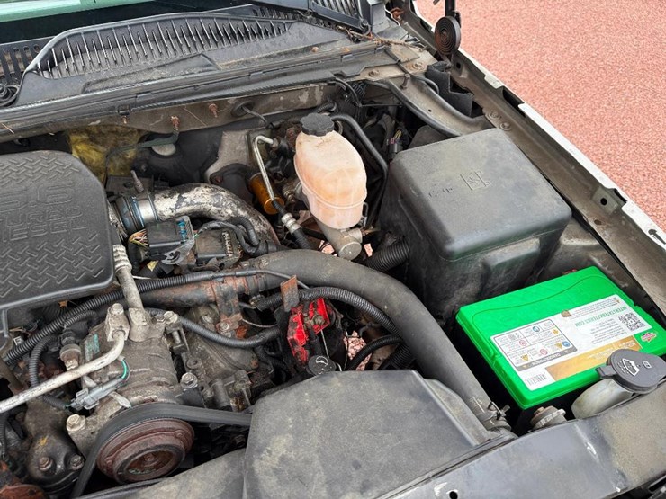 2005-chevrolet-2500hd-image-24