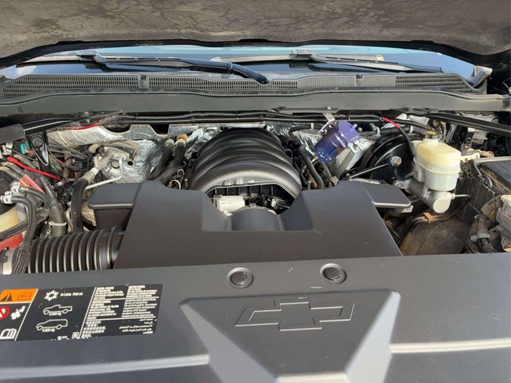 2015-chevrolet-silverado-1500-high-country-image-50