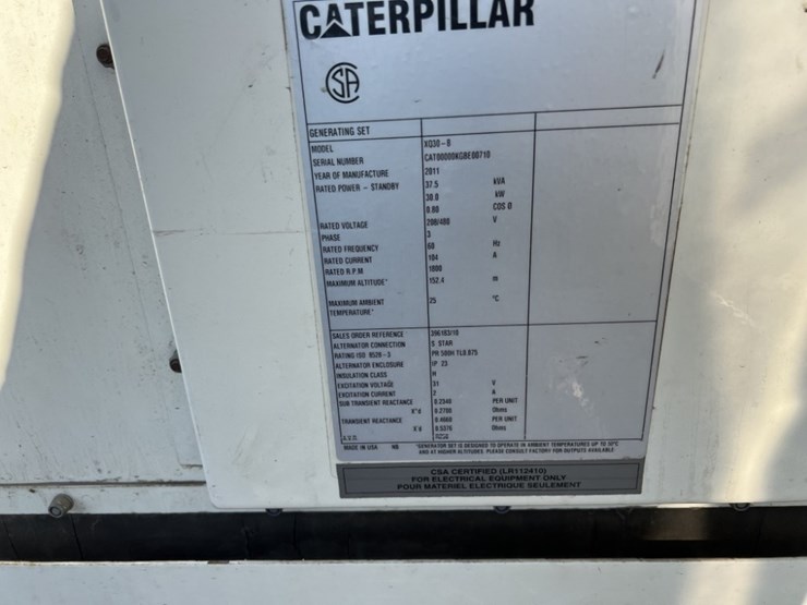 2011-caterpillar-xq30-image-11
