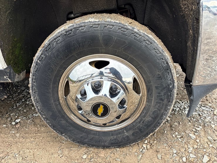 2016-chevrolet-3500-image-93
