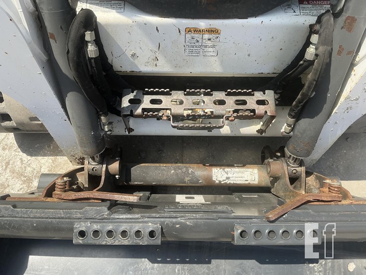 2019-bobcat-t550-image-12