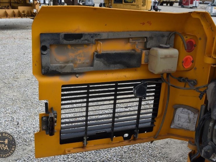 2021-jcb-270t-image-22