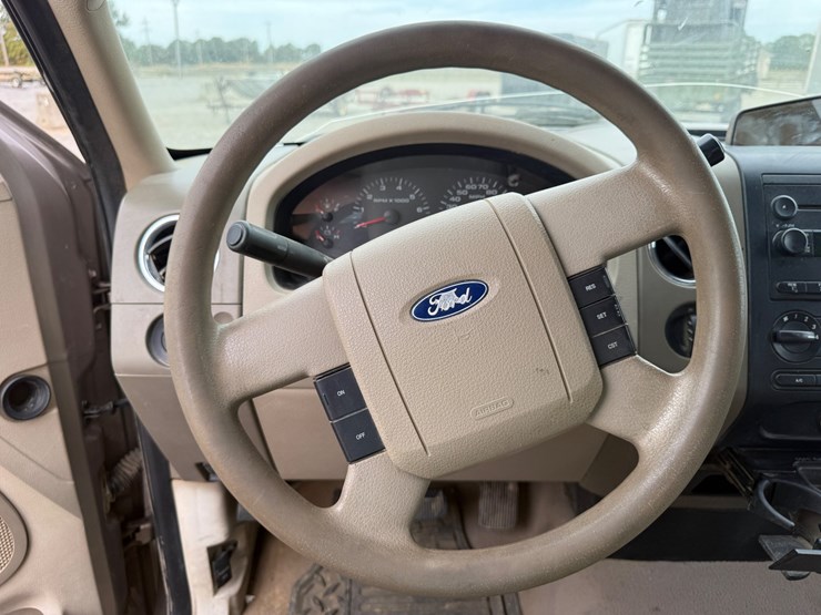 2004-ford-f150-xlt-image-52