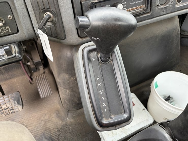 2007-international-durastar-4300-image-34