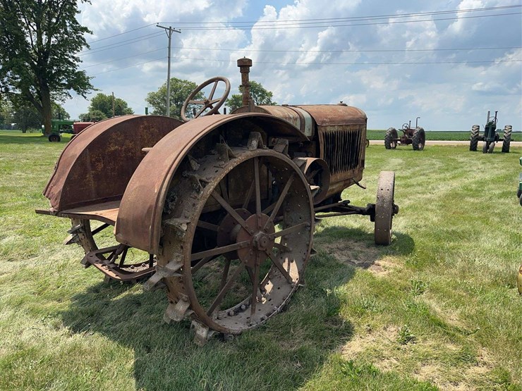 mccormick-deering-22-36-image-5