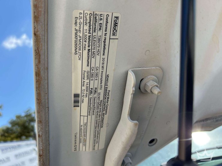 2018-ford-f350-image-11