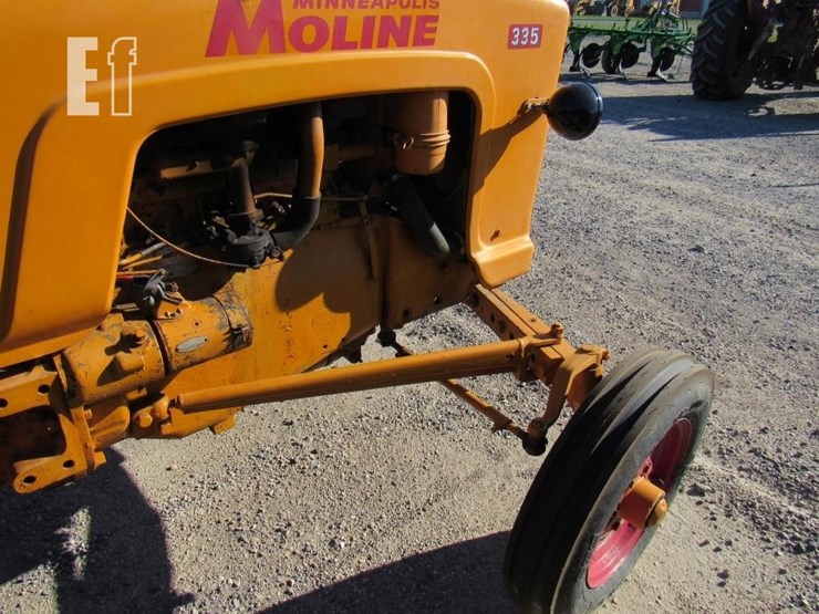 minneapolis-moline-335-image-16