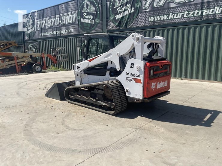 2021-bobcat-t770-image-2