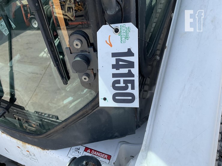 2023-bobcat-t770-image-22