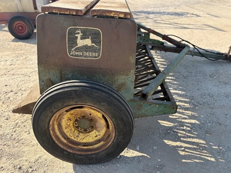 john-deere-8300-image-8
