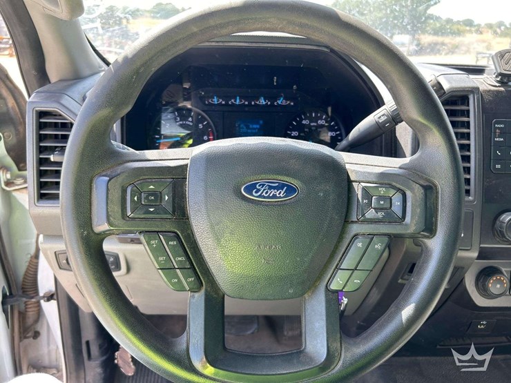 2020-ford-f250-image-14